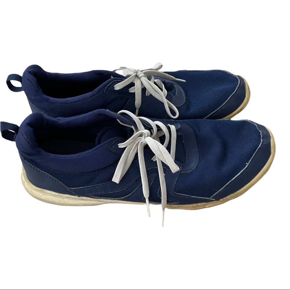 Blue mens sneakers size 9.5